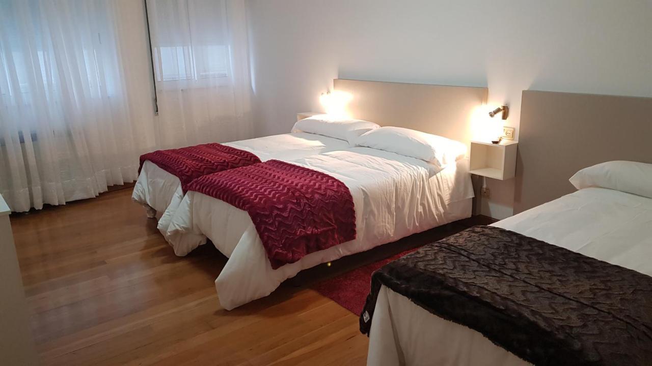 Apartamentos Shalom Ribadeo Ngoại thất bức ảnh